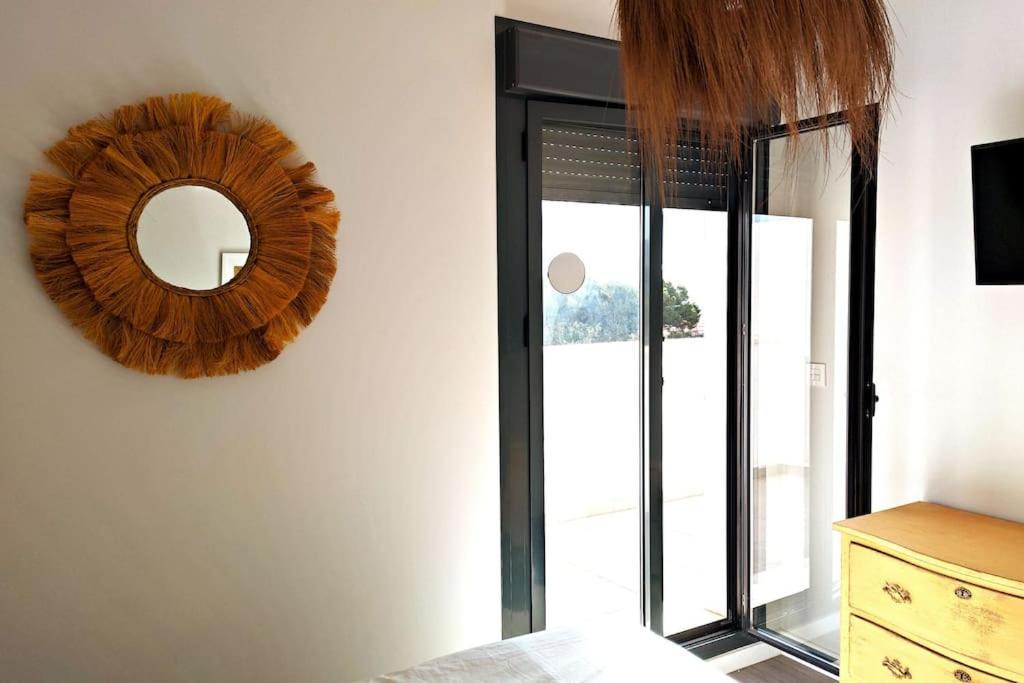 Апартаменти Atico Con Piscina, Golf, Vistas Al Mar Торре-де-Бенаґальбон Екстер'єр фото