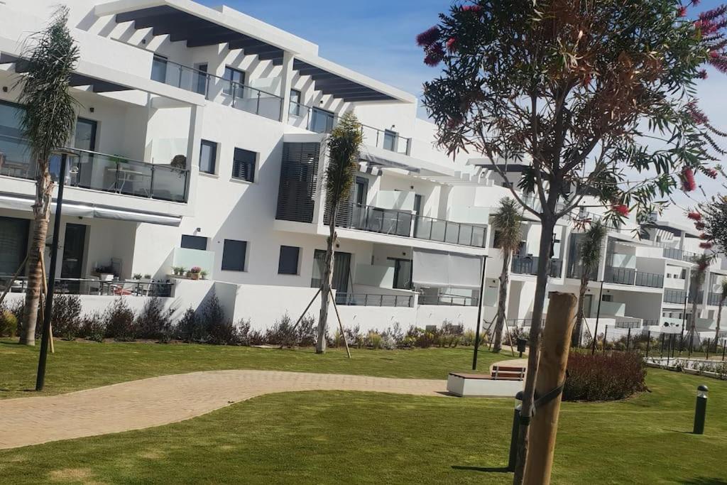 Апартаменти Atico Con Piscina, Golf, Vistas Al Mar Торре-де-Бенаґальбон Екстер'єр фото