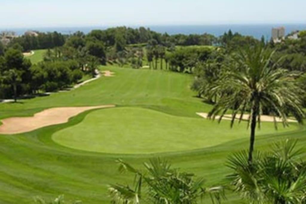 Апартаменти Atico Con Piscina, Golf, Vistas Al Mar Торре-де-Бенаґальбон Екстер'єр фото